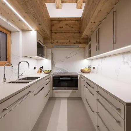 Chalet Slice Of Paradise: Experience * Mayrhofen